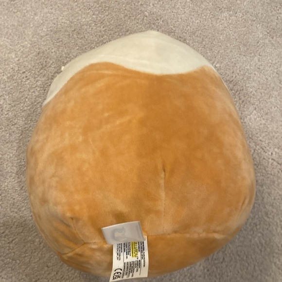 Chanel Cinnamon Roll Squishmallow - Picture 3 of 5